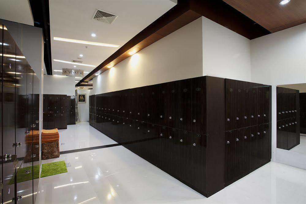Capsule Hostel Patong Extérieur photo